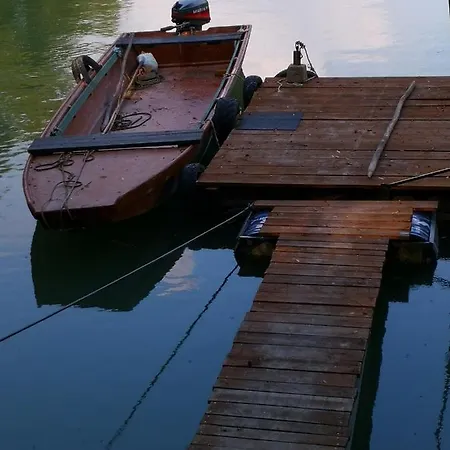 Sneci Vendeghaz Bogyiszlo
